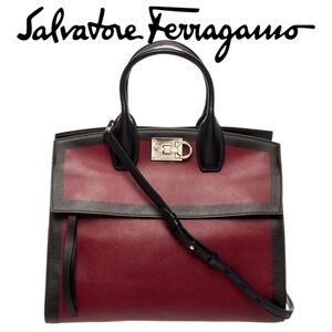 FERRAGAMO STUDIO BOX BAG